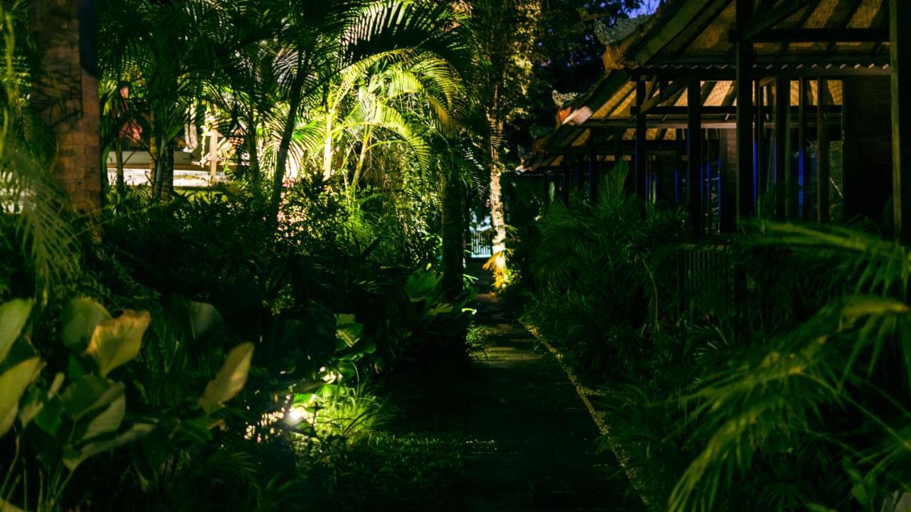 Onaya Bali Resort - Adults Only 乌鲁瓦图 外观 照片